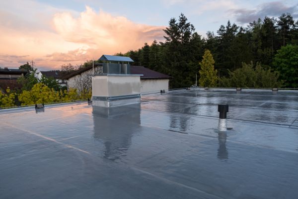 Rubber Roof Cleaning